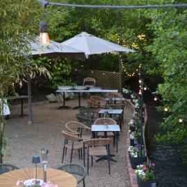 Le Molineuf, hotel in Orchaise