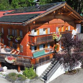 Ferienhaus Rima am Brändle、Hallerのホテル