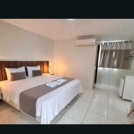Rio Hotel, hotel in Petrolândia