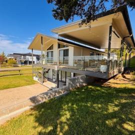 Lancaster Lodge. Pet Friendly Multi Family Retreat