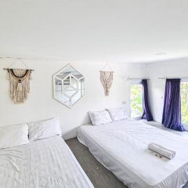 Glamping Orak Arik Purwokerto Mitra RedDoorz，Karangmanggu的飯店