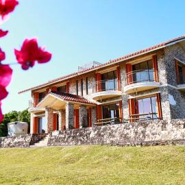 Garden BBQ and Stay ANCHOR, hotel a Miyakojima