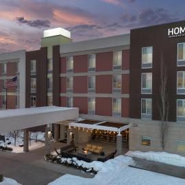 Home2 Suites by Hilton Anchorage/Midtown, hotel u gradu Enkoridž
