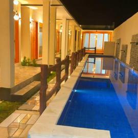 ZARA VILLA Balad Beach, hotel sa Labuanbalat