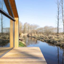 Tiny house by the water in Oud Ade - Tuin van Keet - 37, hotel sa Oud-Ade