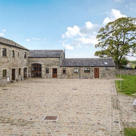 Orcaber Farm Barn