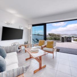Bungalow Famara - Canary Soul - Ocean views - Beach 2 min By Lanzarote Vacation Homes