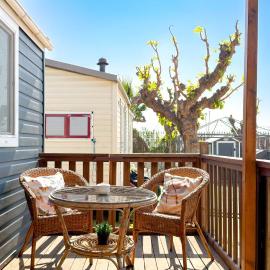 Camping Costa Dorada Bungalow Victoria, hotel a Canet de Mar