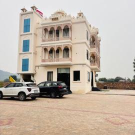 Eco Fort Hotel and Resort โรงแรมในMahwah