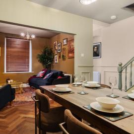 Spacious 2 Bed House Lancaster, hotel sa Lancaster