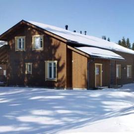 PUUSTILANRANTA 4 A (5 mh)