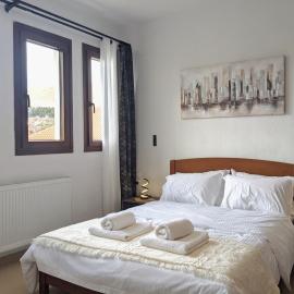 Elegant Apartment in Siatista with a View, hotel em Siatista