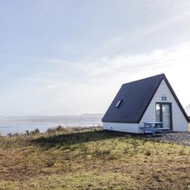 Cabin 10 Inis Bo Finne