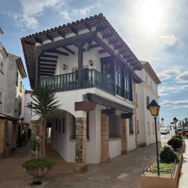 Apartamento familiar en Roc de Sant Gaieta, Roda de Bara, hotel u gradu Roda de Bara