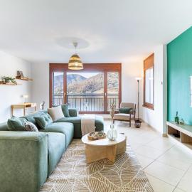 Luxury apartment in Collina d'Oro, Lugano, hotel din Collina d'Oro
