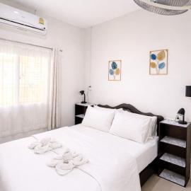Yada House s&h