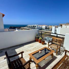 Casa Patrizia a Modern Ocean View Surf & Beaches Walk in ElCotillo