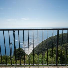 Casa panoramica con terrazza e vista mare alle 5 Terre, ξενοδοχείο σε Biassa