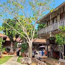 บ้านพักน้ามาลัย Ban Na Malai Homestay, Sam Roi Yot, Hotel in Baanphakrimlay 