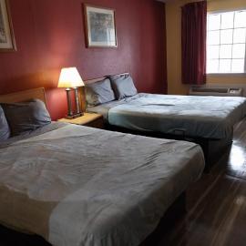 2 Queen Beds Hotel Room Gated 257