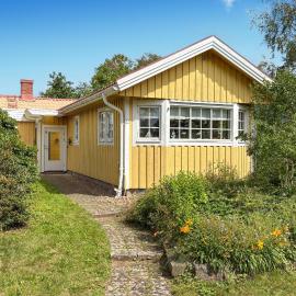 3 Bedroom Gorgeous Home In Halmstad – hotel w mieście Halmstad