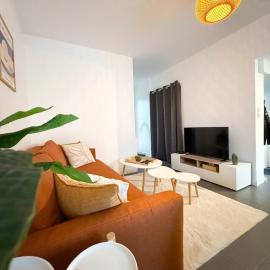 Cosy & Tout Équipé - 6 Pers - Wifi Fibre, hotel in Dreux