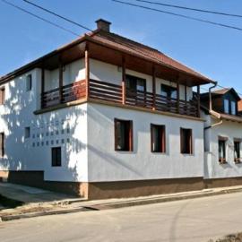 Polgár Elixír Hotel, Hotel in Villány