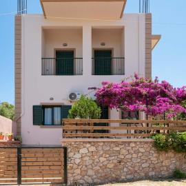 Chania Paradise Retreat 2, hotel v destinaci Astrátigos