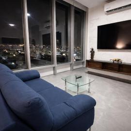 Luxury Loft with Great View,CAS,Government Area