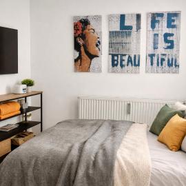 Ü Villa Single Tiny Room Küche Dusche Smart TV