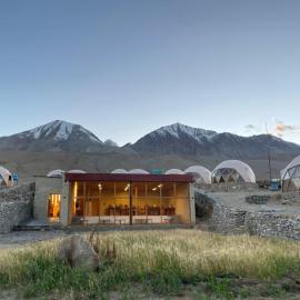 Namseylin Pangong Eco Geodome, hotel en Merak