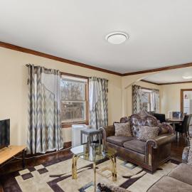 College Area 3BR, hotel in Grand Rapids