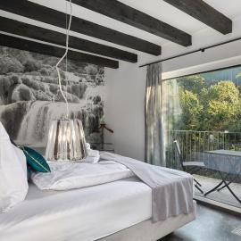 VORALIVING Montafon - Neubau Apartment mit Tiefgarage, WLAN, Ski-Natur, viešbutis mieste Vandansas