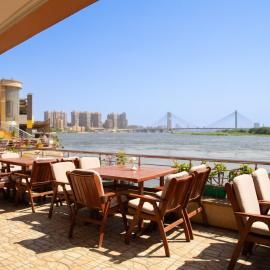 Nile Trans Hotel、カイロのホテル