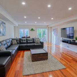 Spacious 4BR Home in Mississauga, hotell sihtkohas Mississauga