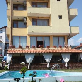 Sharkov Family Hotel