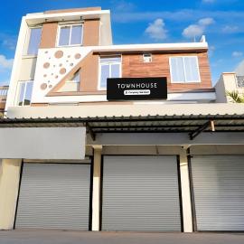 Super Townhouse Rajendra Nagar Main Road, hotel en Indore