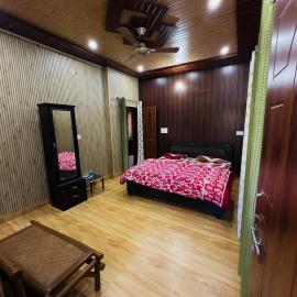 Fyonladiya Homestay
