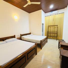 Rion hotel, hotel en Modakandiya