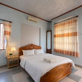 Hạnh Homestay