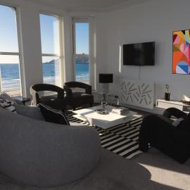 Belavista spacious Douglas apartment with stunning sea views