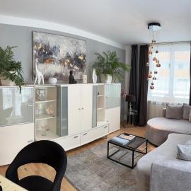 Haus Schmidhuber Ferienwohnung 1 mit 2 Schlafzimmern und Terrasse