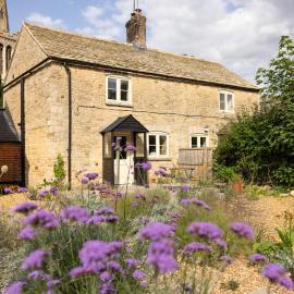Thyme Cottage, Bulwick - 2 bedroom Cottage، فندق في Bulwick