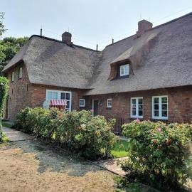 Traumkoje - Wohnung 5, hotel i Alkersum