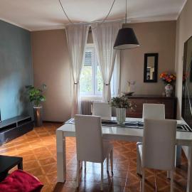 Casa Lerici, curato e tranquillo appartamento indipendente