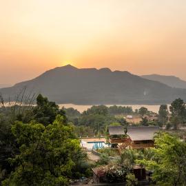 SaffronStays Love Nest, khách sạn ở Waki