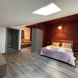 Pensiunea LiLi's, hotel em Anina