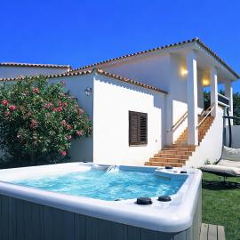 La Conia Sea View Retreat, ξενοδοχείο σε Cannigione