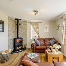 2 Bed in Holyhead oc-81515