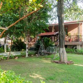 Forest Mud Villas, hótel í Haridwār
